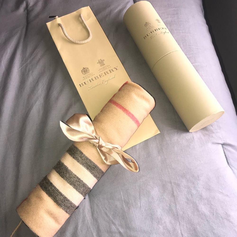 Brand new Burberry scarf